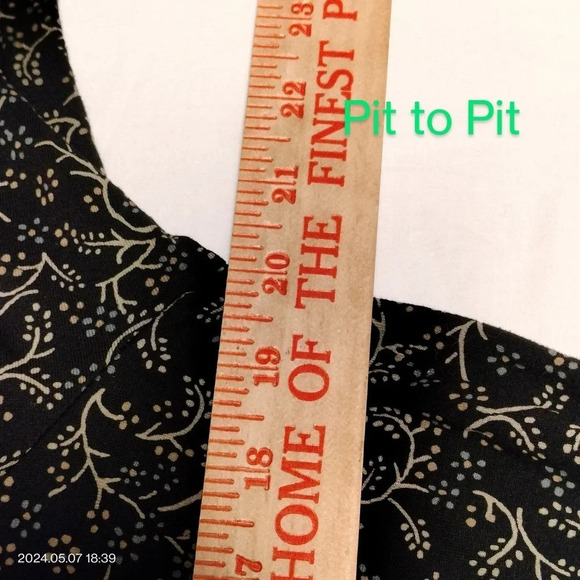 J Jill Size Medium Button Tunic Shift Dress floral pattern long sleeves - Picture 9 of 10